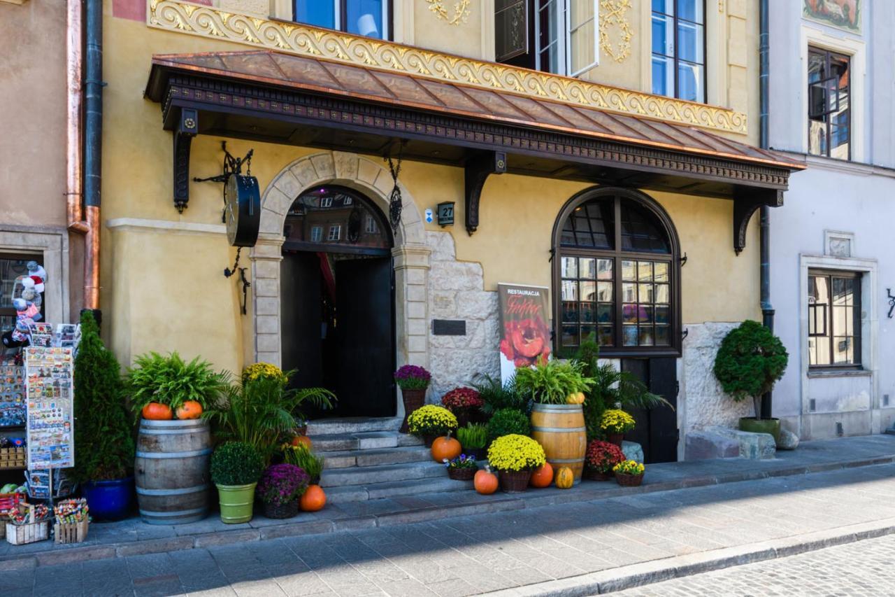 P&O Serviced Apartments Old Town Square Studio Warschau Buitenkant foto