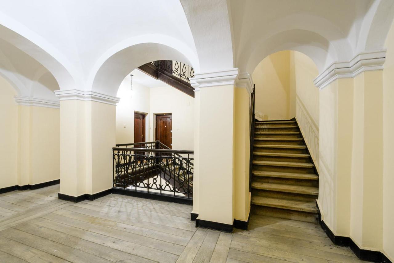 P&O Serviced Apartments Old Town Square Studio Warschau Buitenkant foto